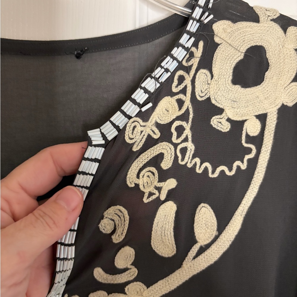 Bohemian Embroidered V-Neck Long Sleeve Top in Black and Cream - Picture 2 of 4
